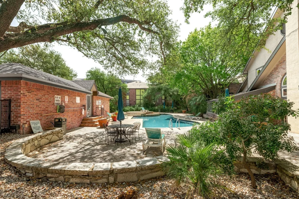 Unit for sale at 7685 Northcross DR, Austin, TX 78757