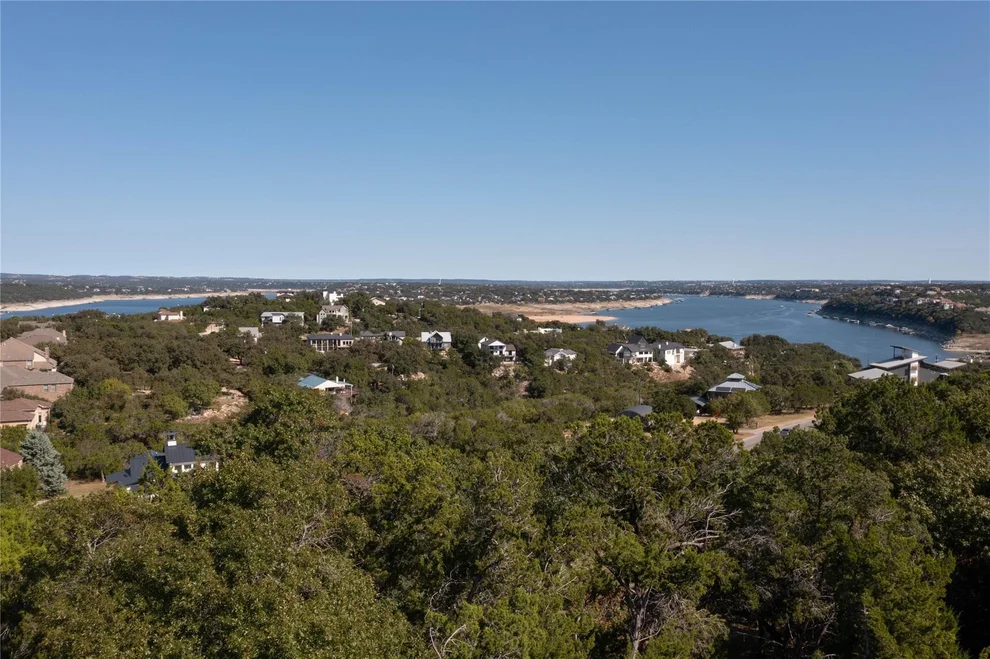 Unit for sale at 2406 Sunset Vista CIR, Spicewood, TX 78669