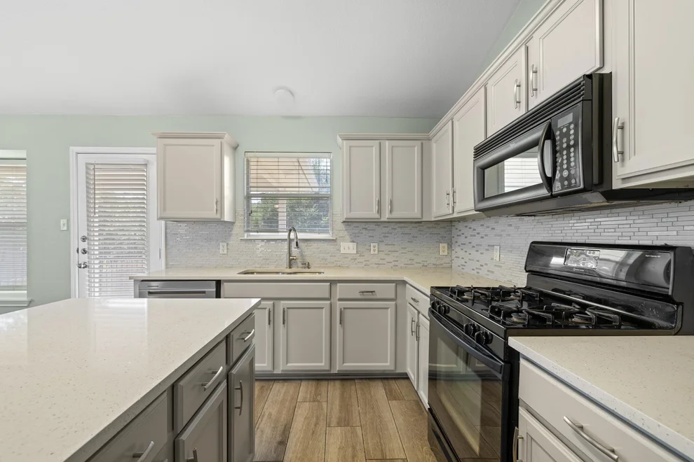 Unit for sale at 3233 Winding River TRL, Round Rock, TX 78681