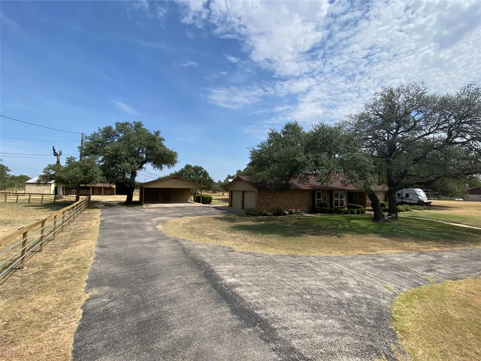 Unit for sale at 140 Oakridge RD, Georgetown, TX 78628
