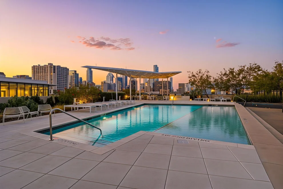 Unit for sale at 800 Embassy DR, Austin, TX 78702