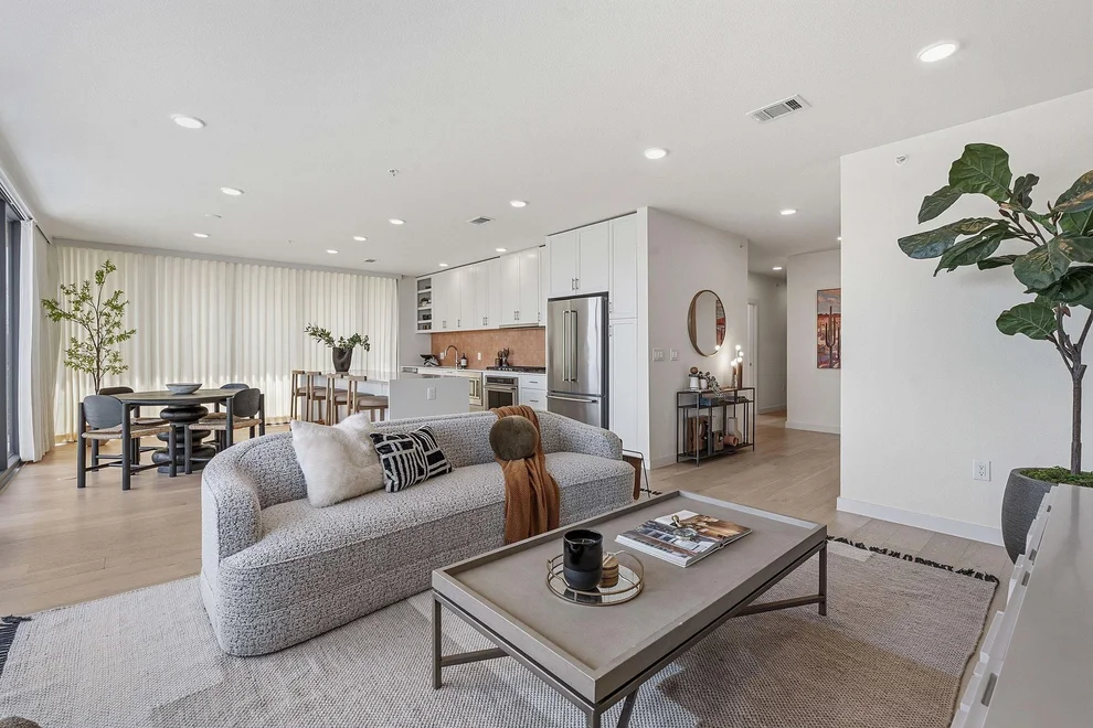 Unit for sale at 1600 S 1st ST, Austin, TX 78704