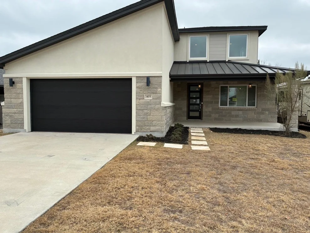 Unit for sale at 403 Summit Ridge DR N, Point Venture, TX 78645