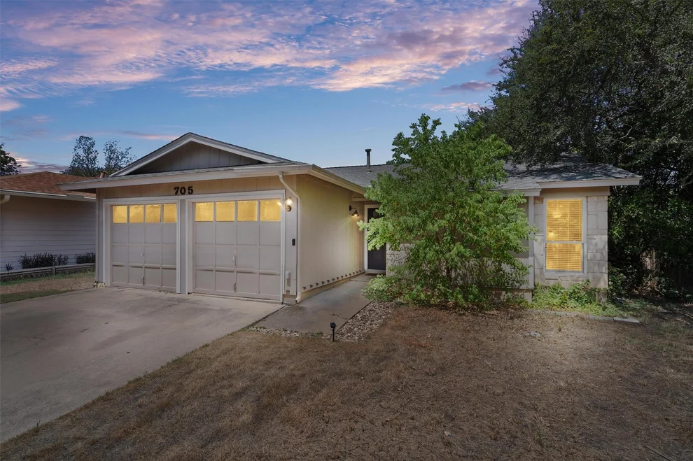Unit for sale at 705 Chestnut XING, Cedar Park, TX 78613