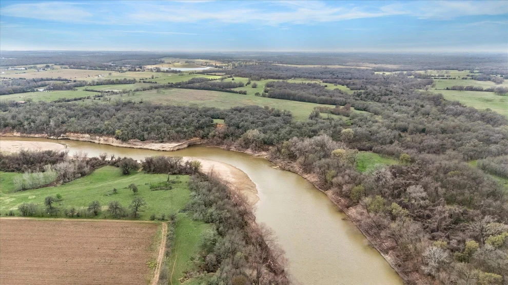 Unit for sale at 7281 County Road 358 RD, Gause, TX 77836