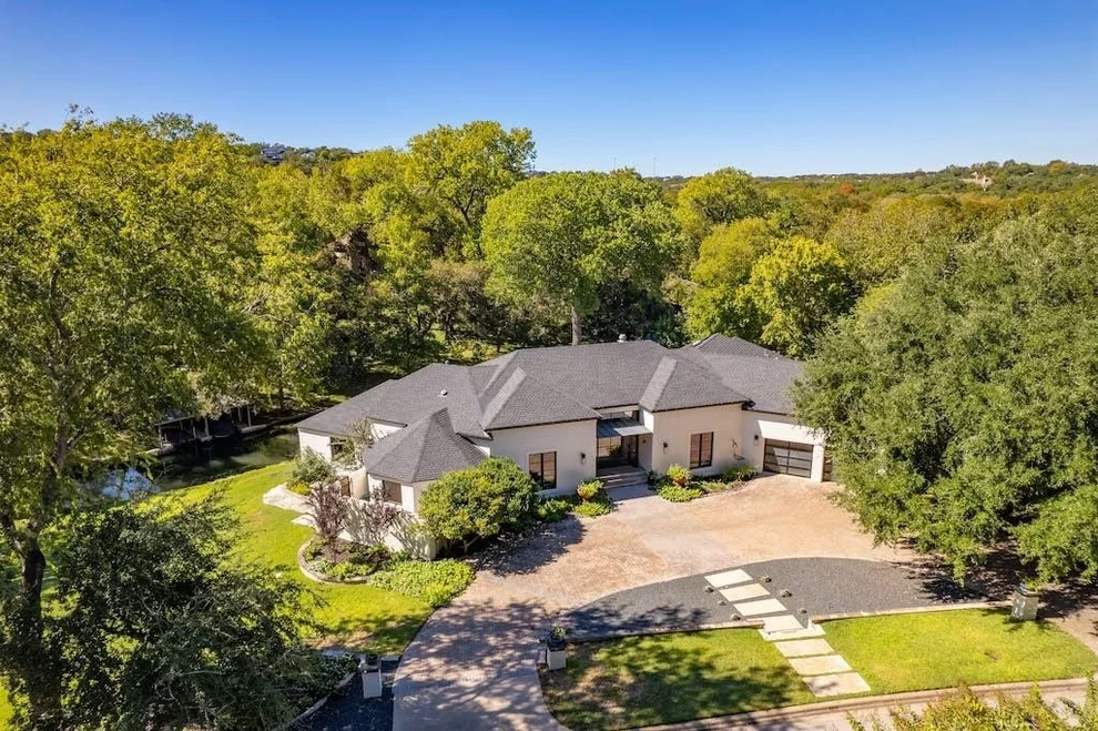 Unit for sale at 2304 Island Wood, Austin, TX 78733