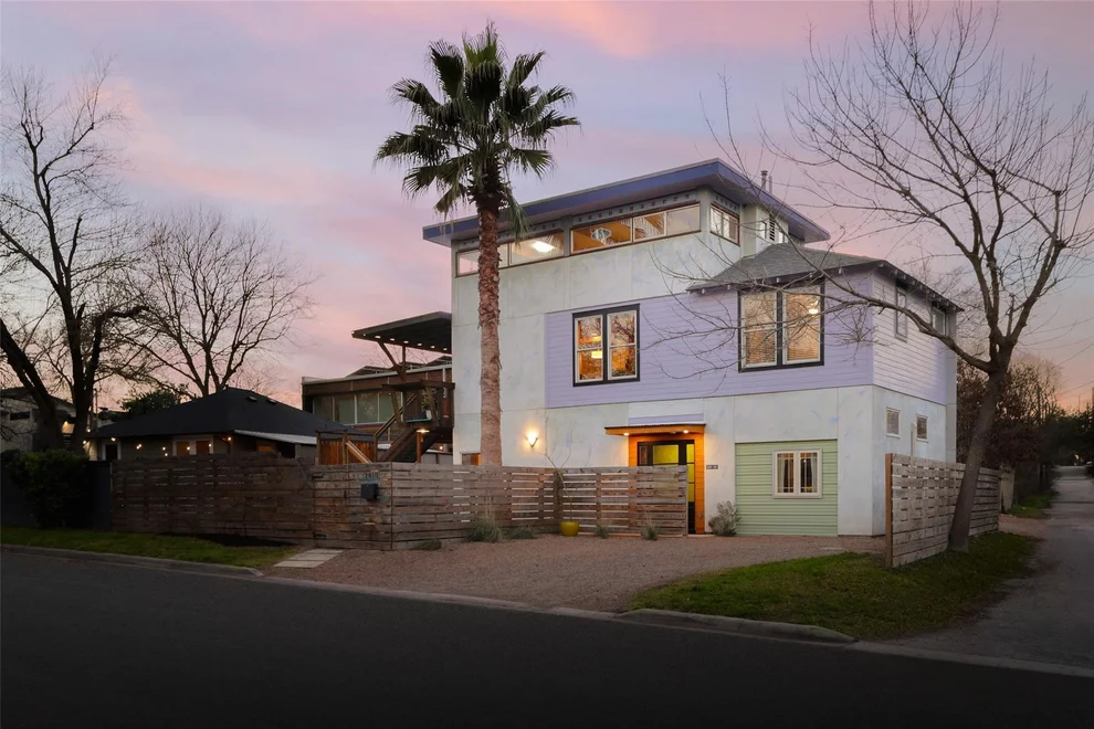 Unit for sale at 2010 S 2nd ST, Austin, TX 78704