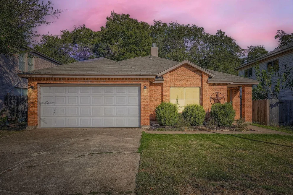 Unit for sale at 1334 Water Spaniel WAY, Round Rock, TX 78664
