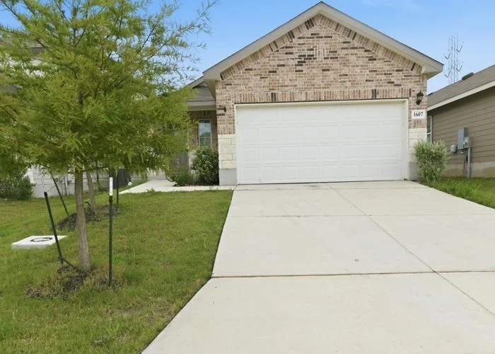 Unit for sale at 1607 Champagne Oak, New Braunfels, TX 78130