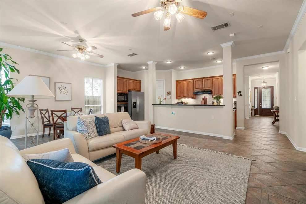 Unit for sale at 6437 Tasajillo TRL, Austin, TX 78739