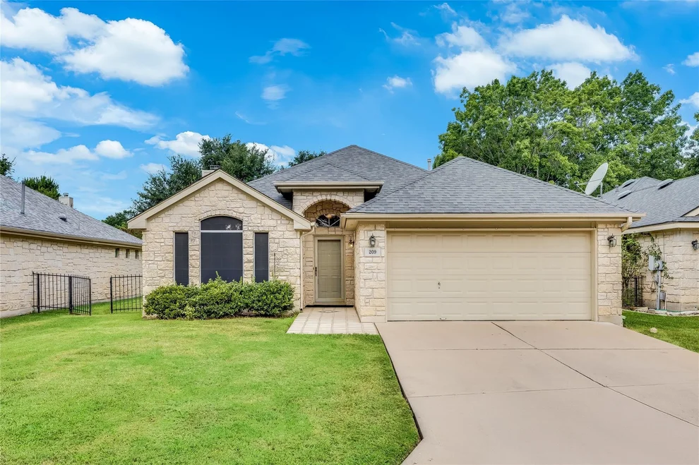 Unit for sale at 209 Village DR, Georgetown, TX 78628