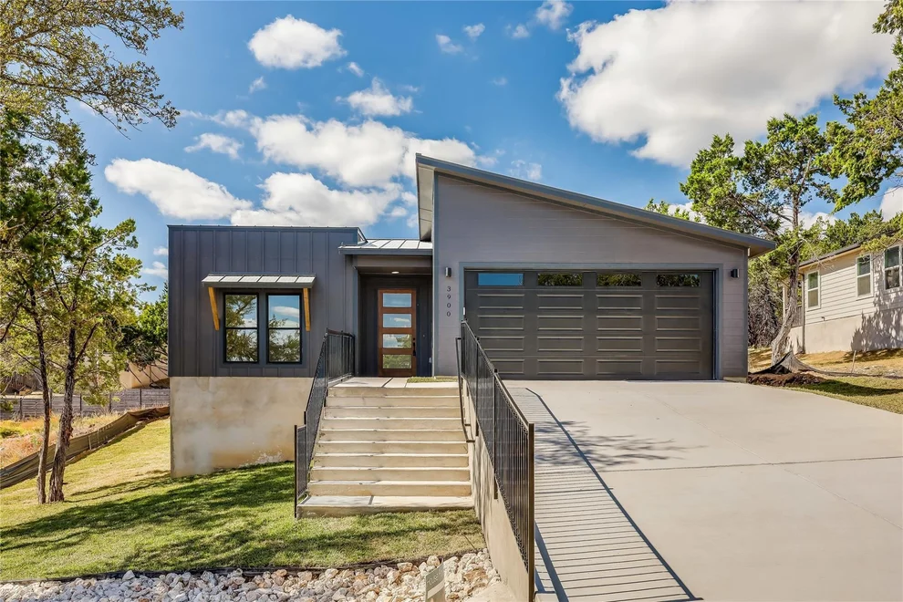 Unit for sale at 3900 Crockett Ave, Lago Vista, TX 78645