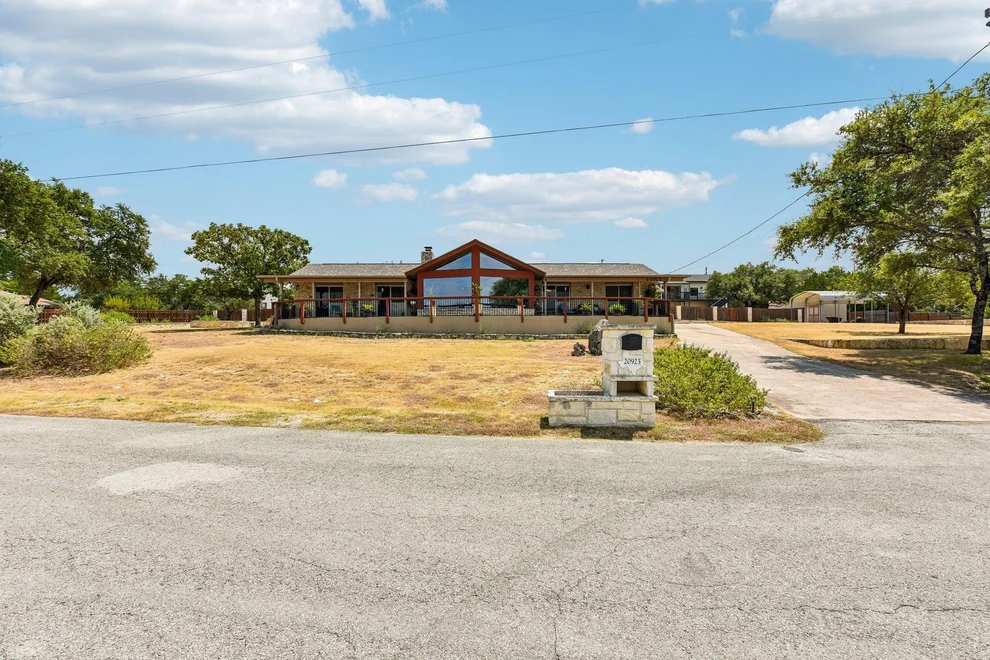 Unit for sale at 20923 Oak Dale DR, Lago Vista, TX 78645