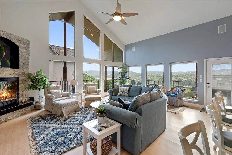 Unit for sale at 11102 Hill Dr, Leander, TX 78641
