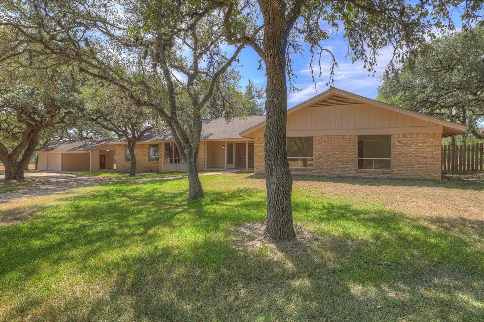 Unit for sale at 909 Palomino LN, San Marcos, TX 78666