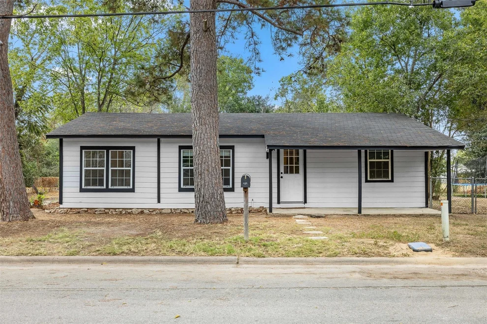 Unit for sale at 439 W Belton Ave, Rockdale, TX 76567