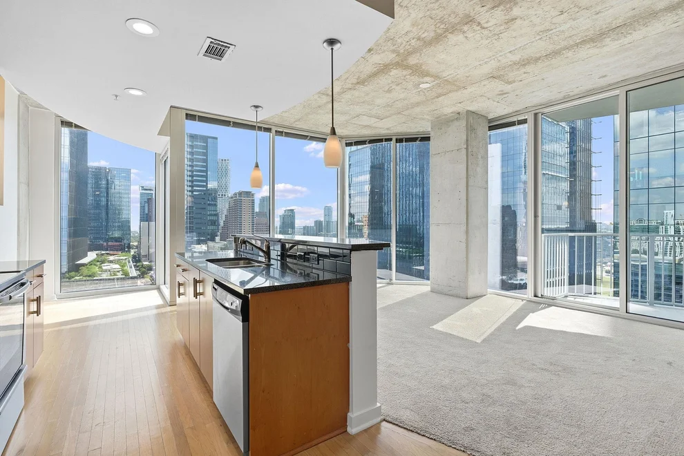 Unit for sale at 360 Nueces ST, Austin, TX 78701