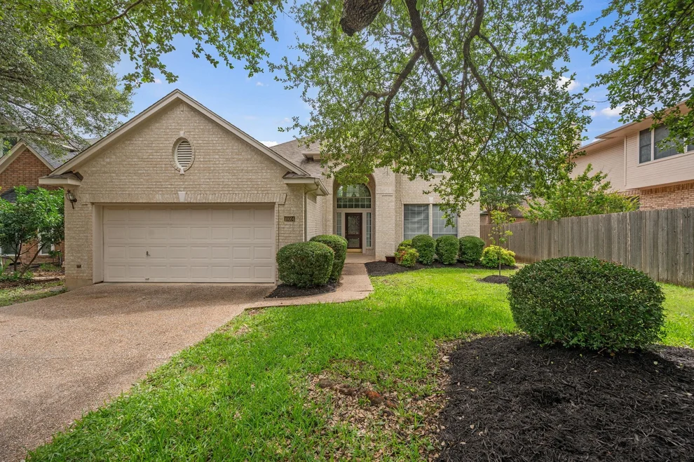 Unit for sale at 10004 Scull Creek DR, Austin, TX 78730