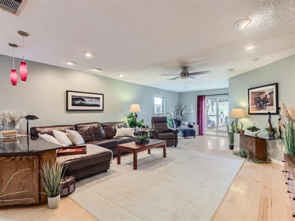 Unit for sale at 822 Hermitage DR, Austin, TX 78753