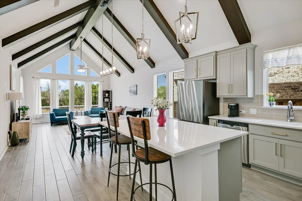 Unit for sale at 213 Kingsland ST, Georgetown, TX 78633