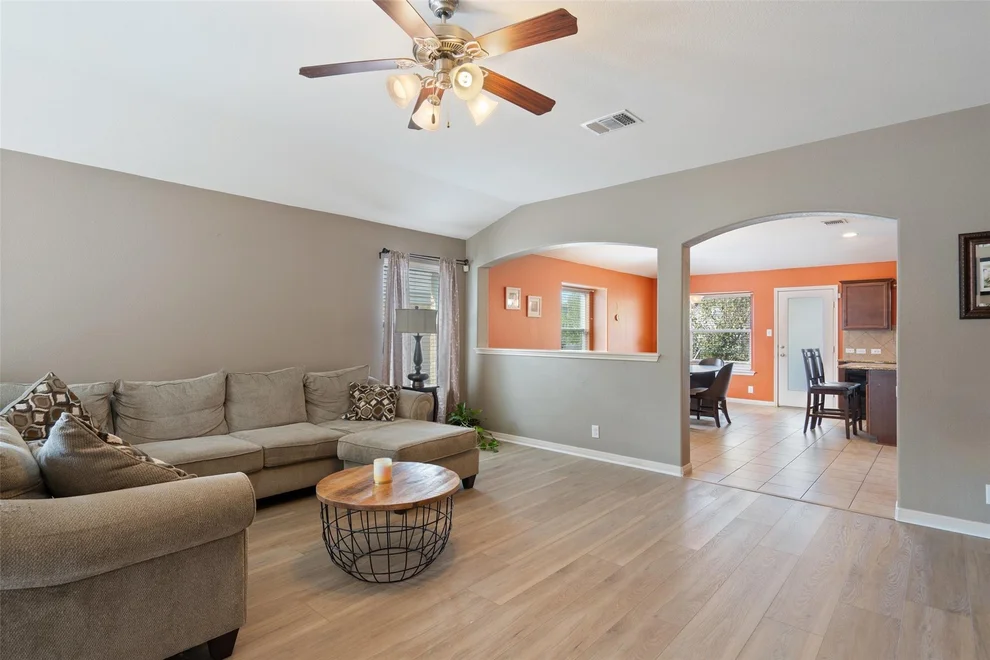 Unit for sale at 11200 Friendship DR, Austin, TX 78754