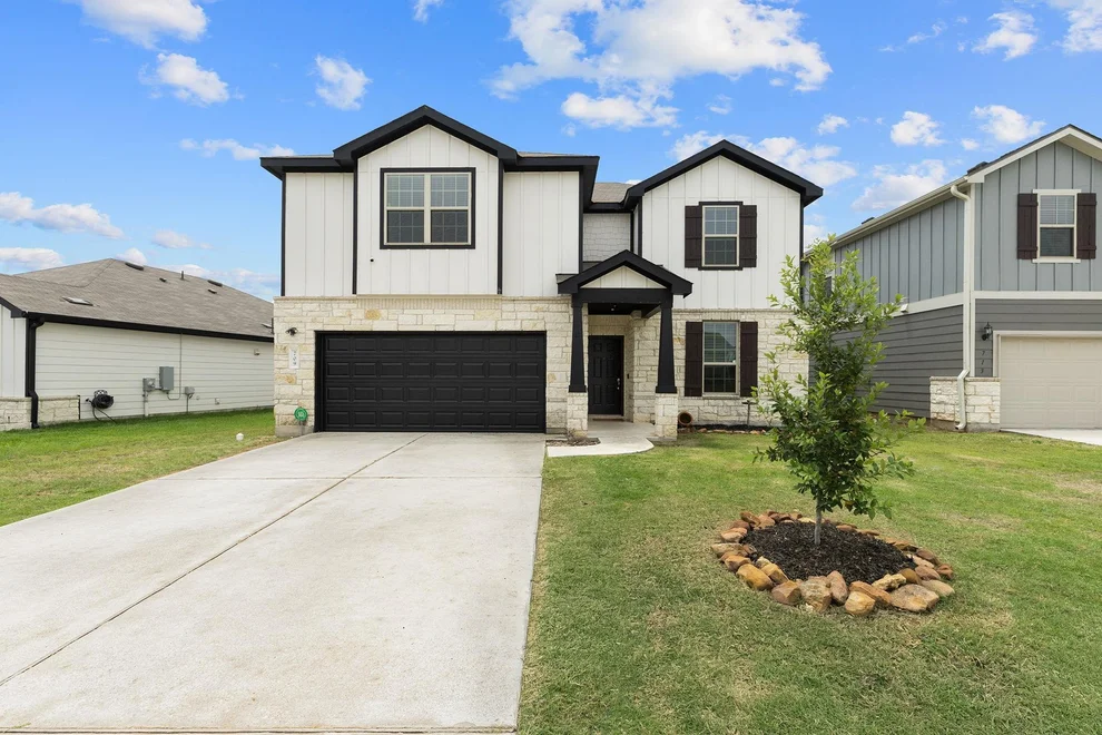 Unit for sale at 709 Hummingbird LN, Leander, TX 78641