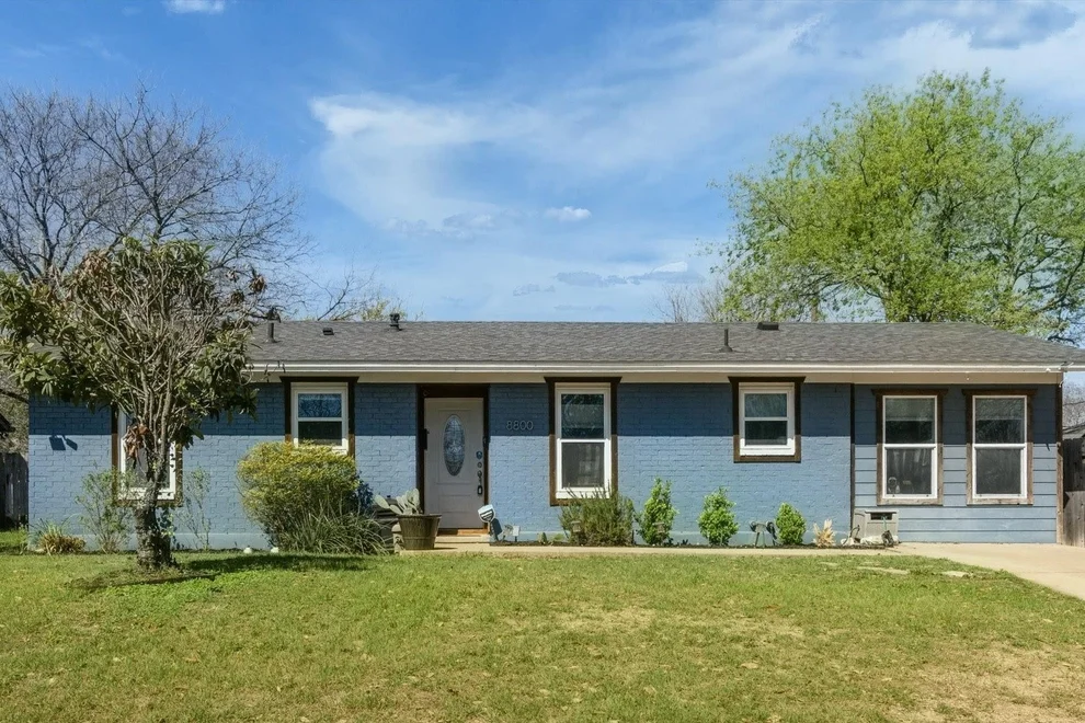 Unit for sale at 8800 Redfield LN, Austin, TX 78758