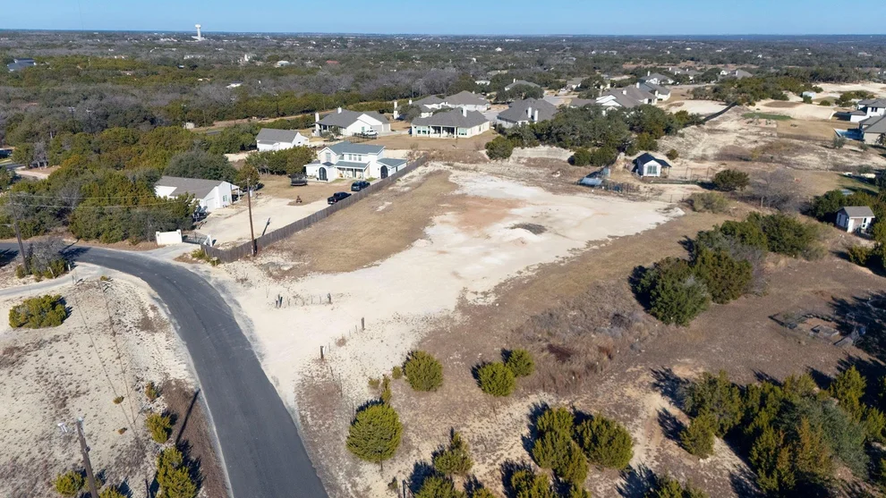 Unit for sale at 107 Rolling Hills RD, Liberty Hill, TX 78642