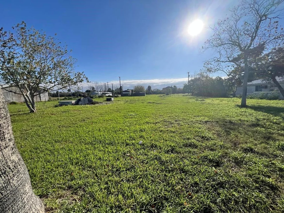 Unit for sale at 1117 & 1125 Arch ST, Aransas Pass, TX 78336