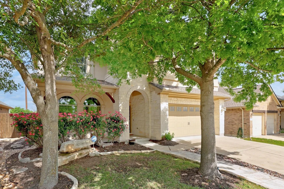 Unit for sale at 100 Navigator DR, Austin, TX 78717