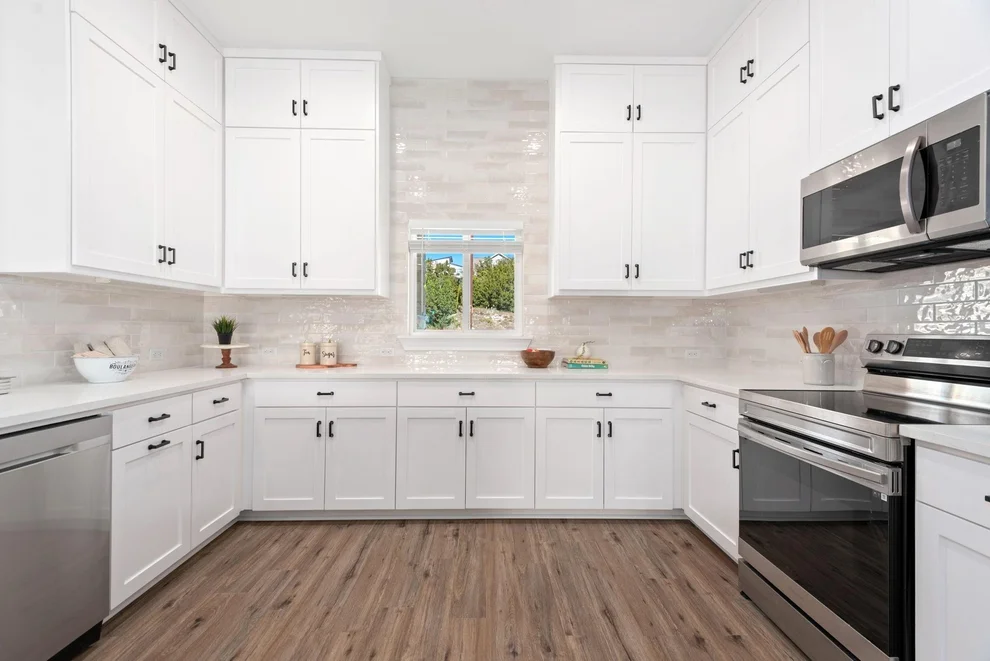 Unit for sale at 17701 Village DR, Dripping Springs, TX 78620