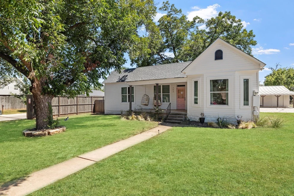 Unit for sale at 703 E HIGHWAY ST ST, Fredericksburg, TX 78624