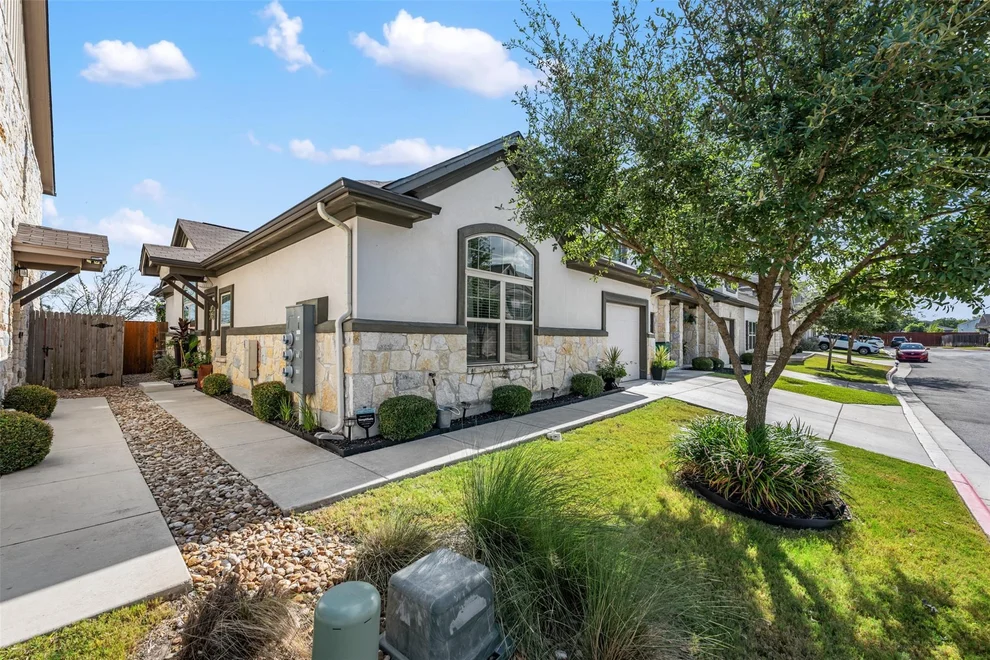 Unit for sale at 1501 Bedlington LN, Austin, TX 78748