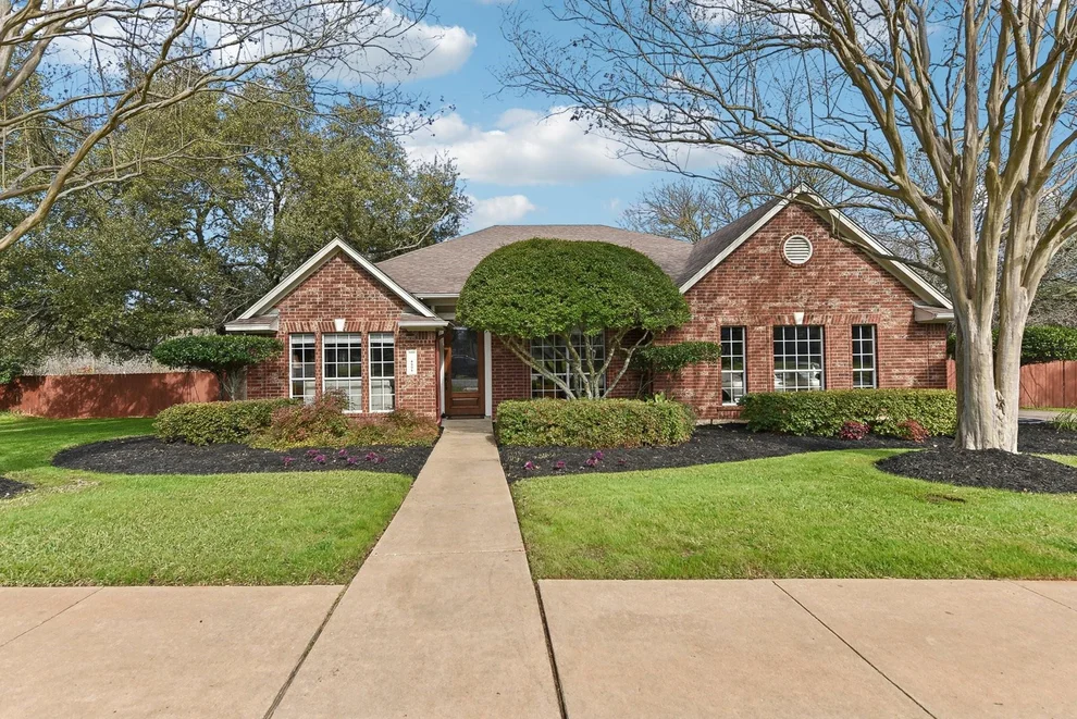 Unit for sale at 4006 Denim TRL, Austin, TX 78739