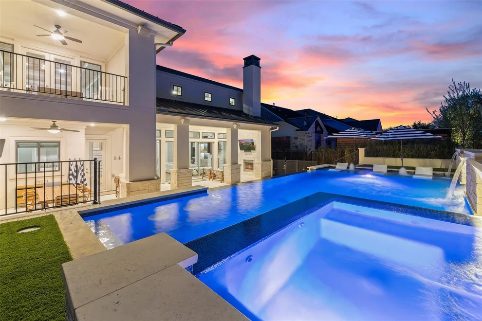 Unit for sale at 105 Bisset CT, Lakeway, TX 78738