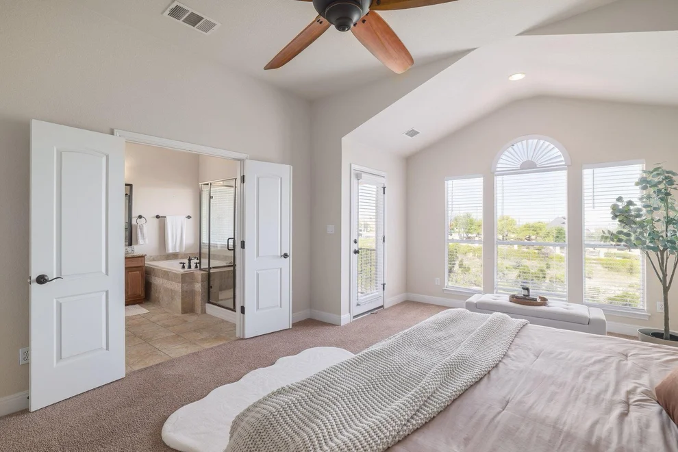 Unit for sale at 103 Aria RDG, Austin, TX 78738