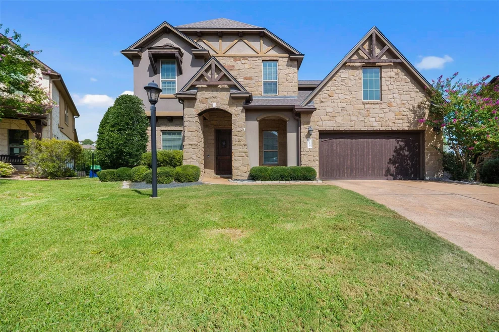 Unit for sale at 110 Waverly Spire CT, Austin, TX 78738