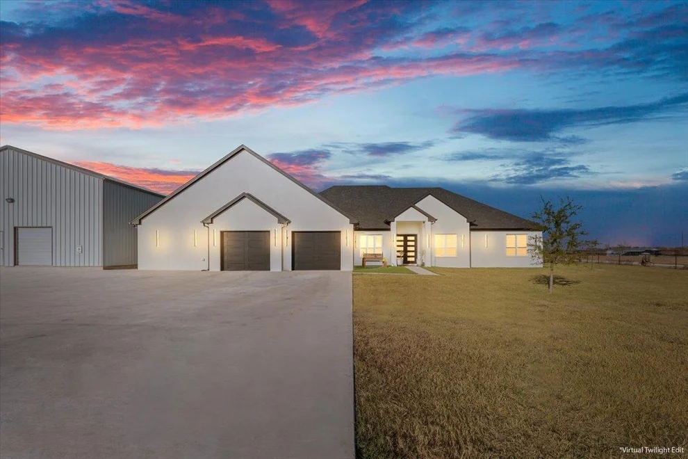 Unit for sale at 10940 Wedel Cemetery RD, Rogers, TX 76569