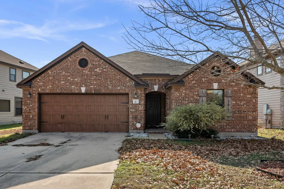Unit for sale at 913 Mahomet DR, Pflugerville, TX 78660
