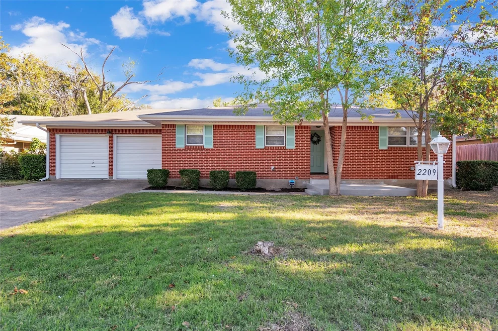 Unit for sale at 2209 S 51st ST, Temple, TX 76504