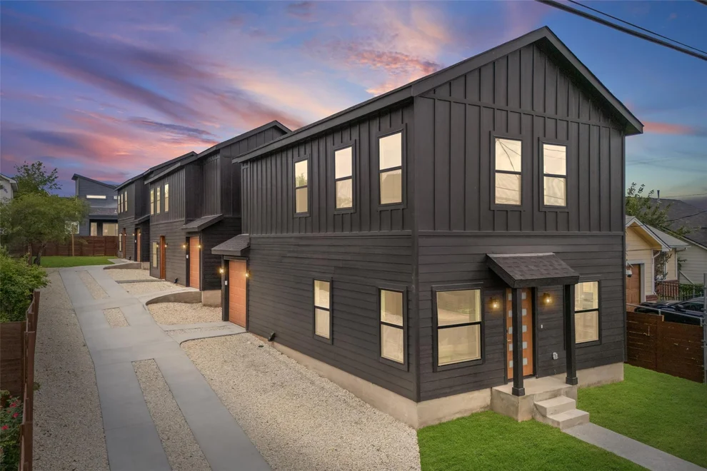Unit for sale at 7310 Carver Ave, Austin, TX 78752