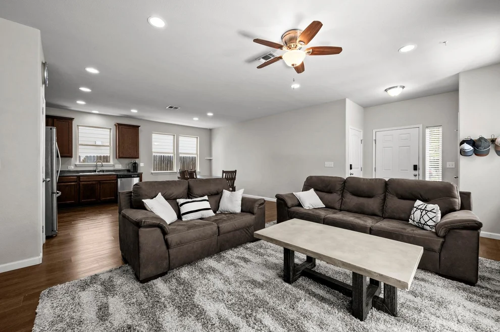 Unit for sale at 328 Triumph RD, Buda, TX 78610