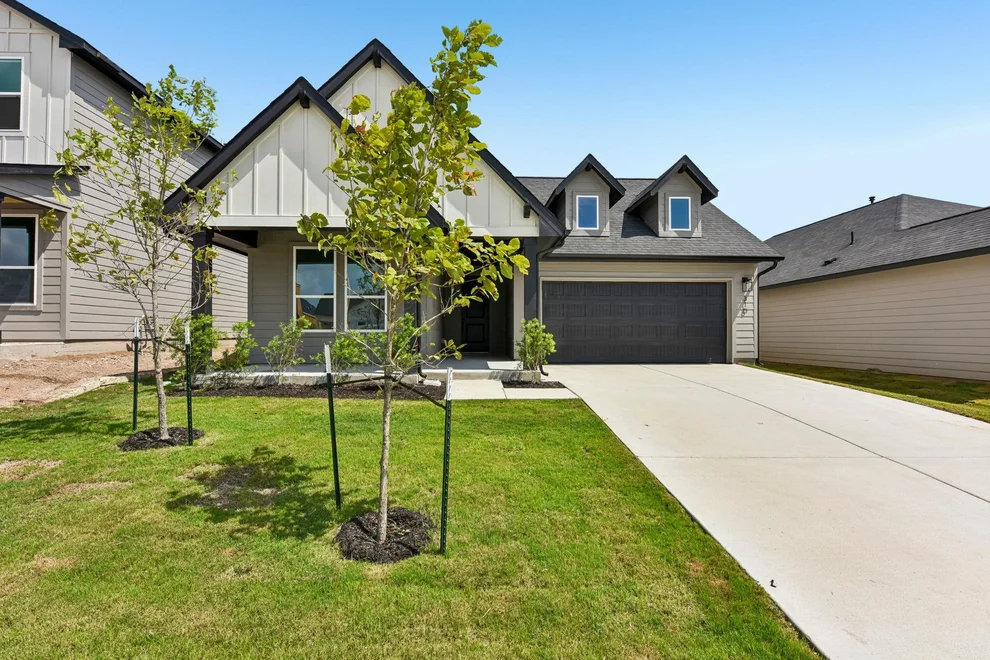 Unit for sale at 310 Romans RD, Kyle, TX 78640
