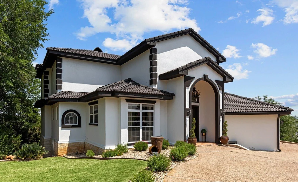 Unit for sale at 112 Big Sky DR, Horseshoe Bay, TX 78657