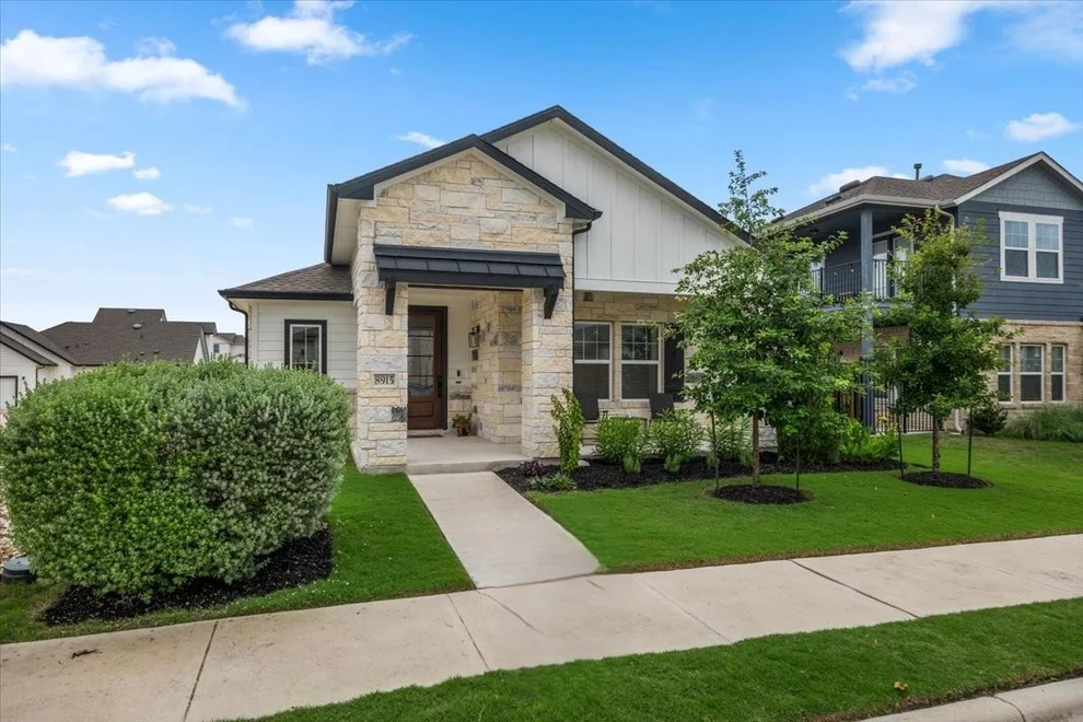 Unit for sale at 8915 Looksee LN, Austin, TX 78744