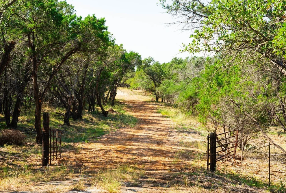 Unit for sale at 0000 Old Ferry RD, Spicewood, TX 78669
