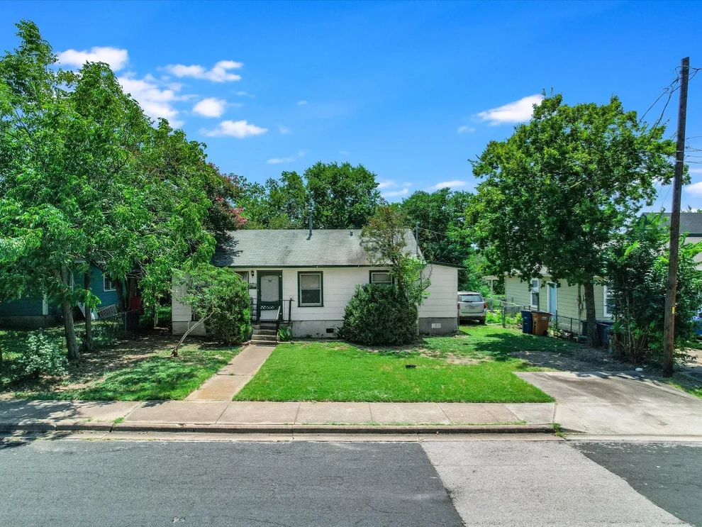 Unit for sale at 4505 S 2nd ST, Austin, TX 78745