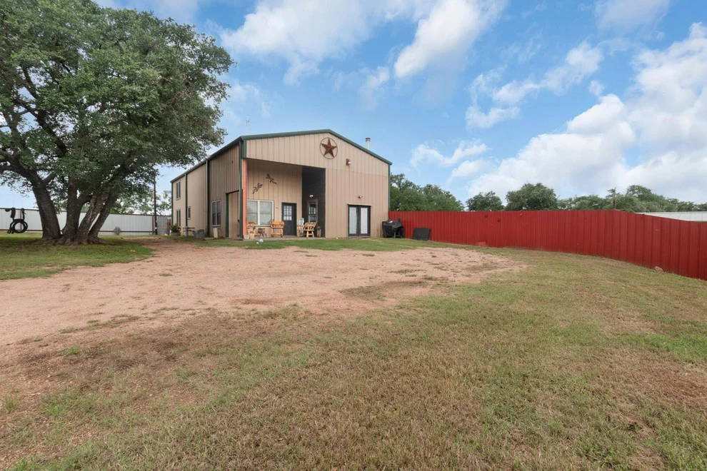Unit for sale at 609 W Leon ST, Llano, TX 78643