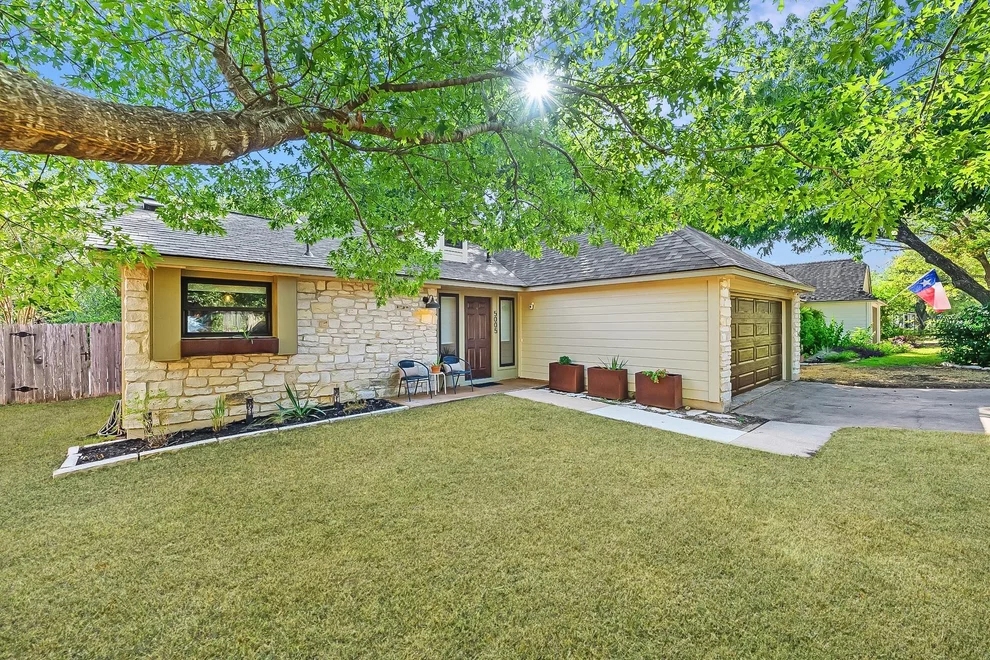Unit for sale at 5005 Ganymede DR, Austin, TX 78727
