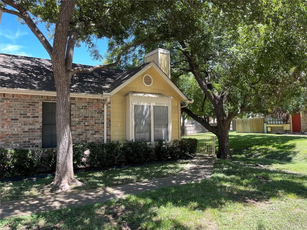 Unit for sale at 11901 Swearingen DR, Austin, TX 78758